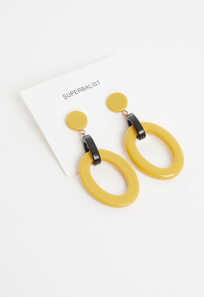 Superbalist - Ivy resin drop earrings - yellow & black