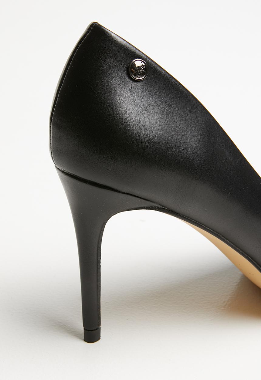 POLO - Camilla classic court shoe - black