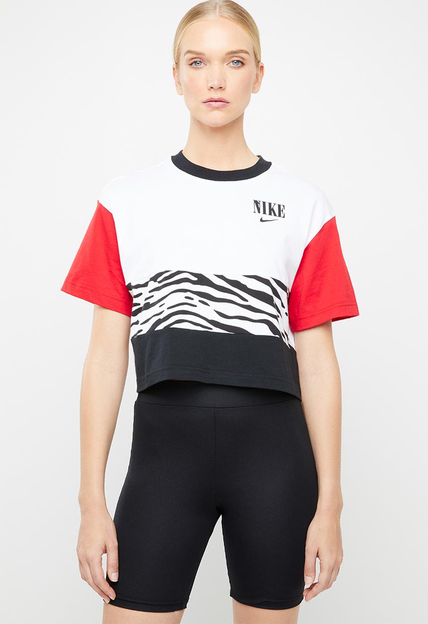 Nike - Nike essential short sleeve top - multi