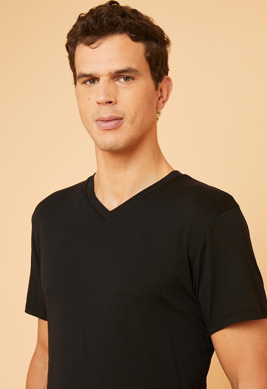 Superbalist - Plain V-neck short sleeve tee - black