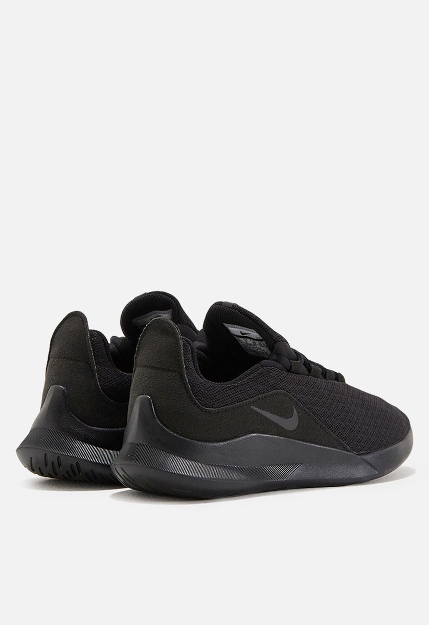 Nike - Viale - Triple Black