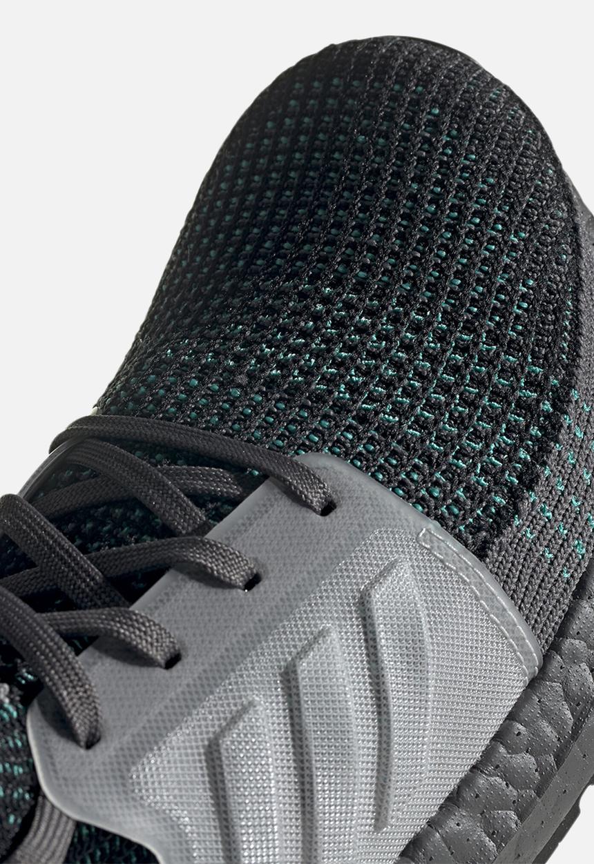 adidas Performance - UltraBOOST 19 - core black / grey 