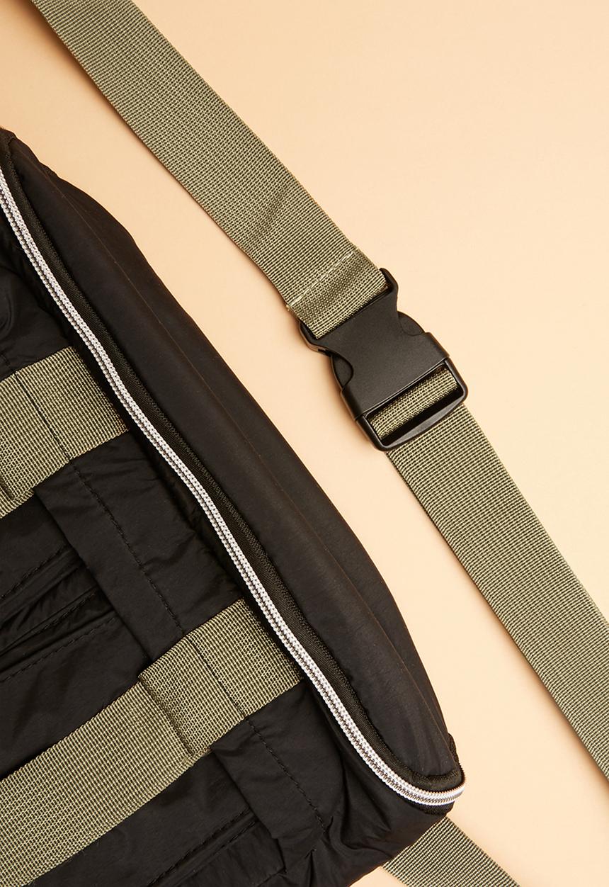 Superbalist - Dax waistbag - navy & khaki