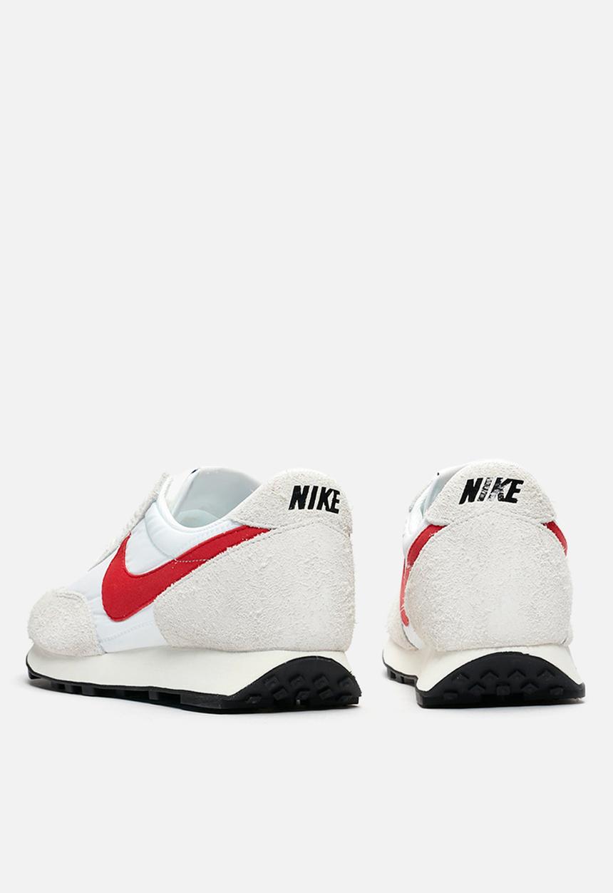 Nike - Daybreak SP - white / university red