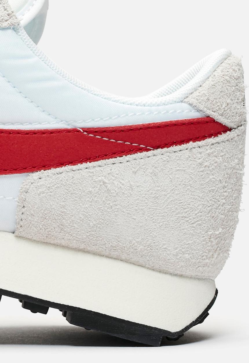 Nike - Daybreak SP - white / university red