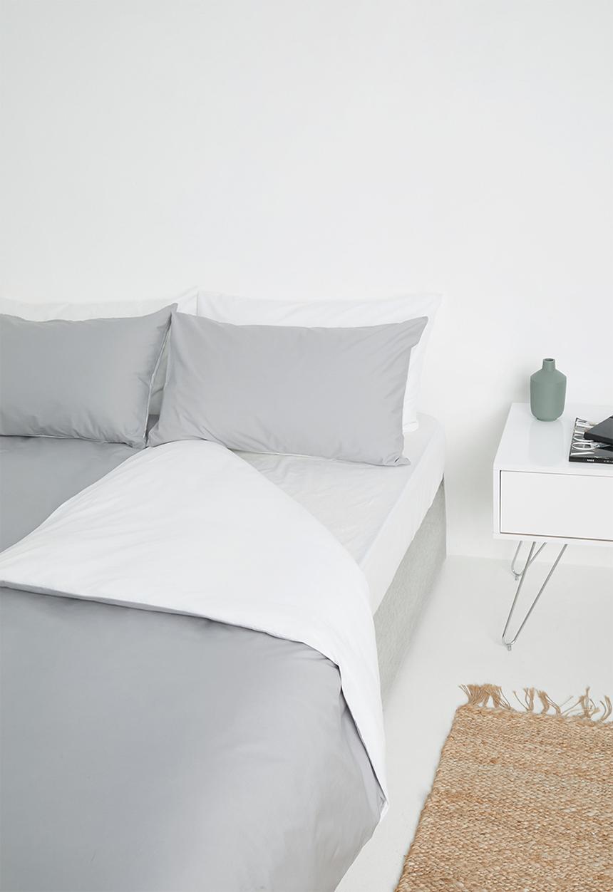 Sixth Floor - 200TC reversible cotton duvet set - grey/white