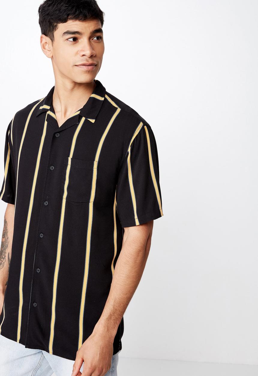 Cotton On - Festival short sleeve shirt - black & yellow