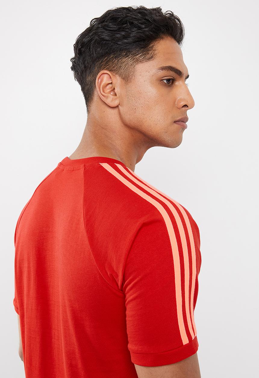 adidas Originals - 3 Stripe tee - red