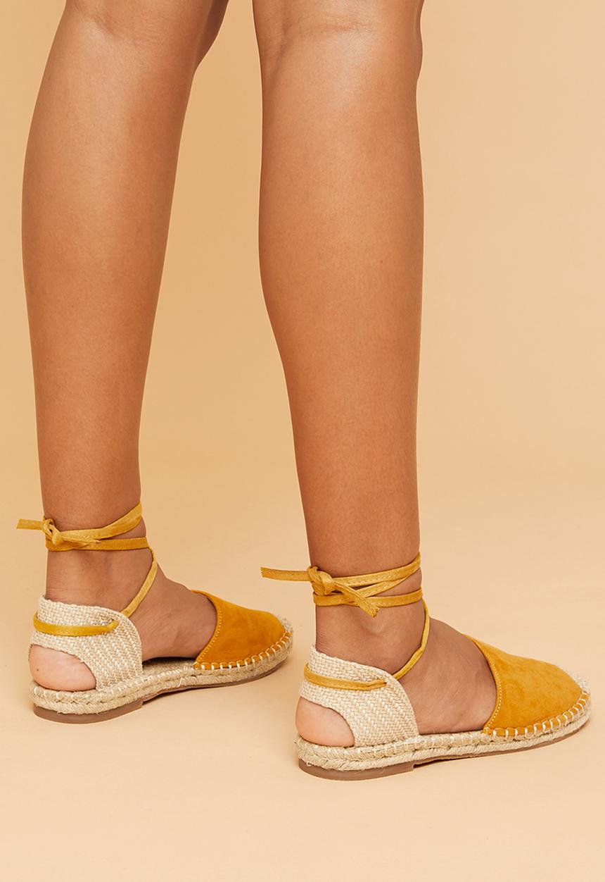 Superbalist - Casey espadrille pump - yellow