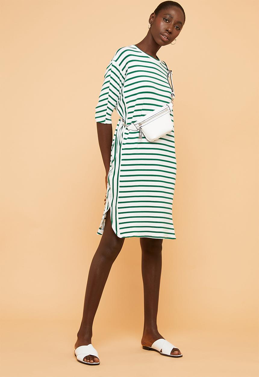 Superbalist - Relaxed tee dress - green & white