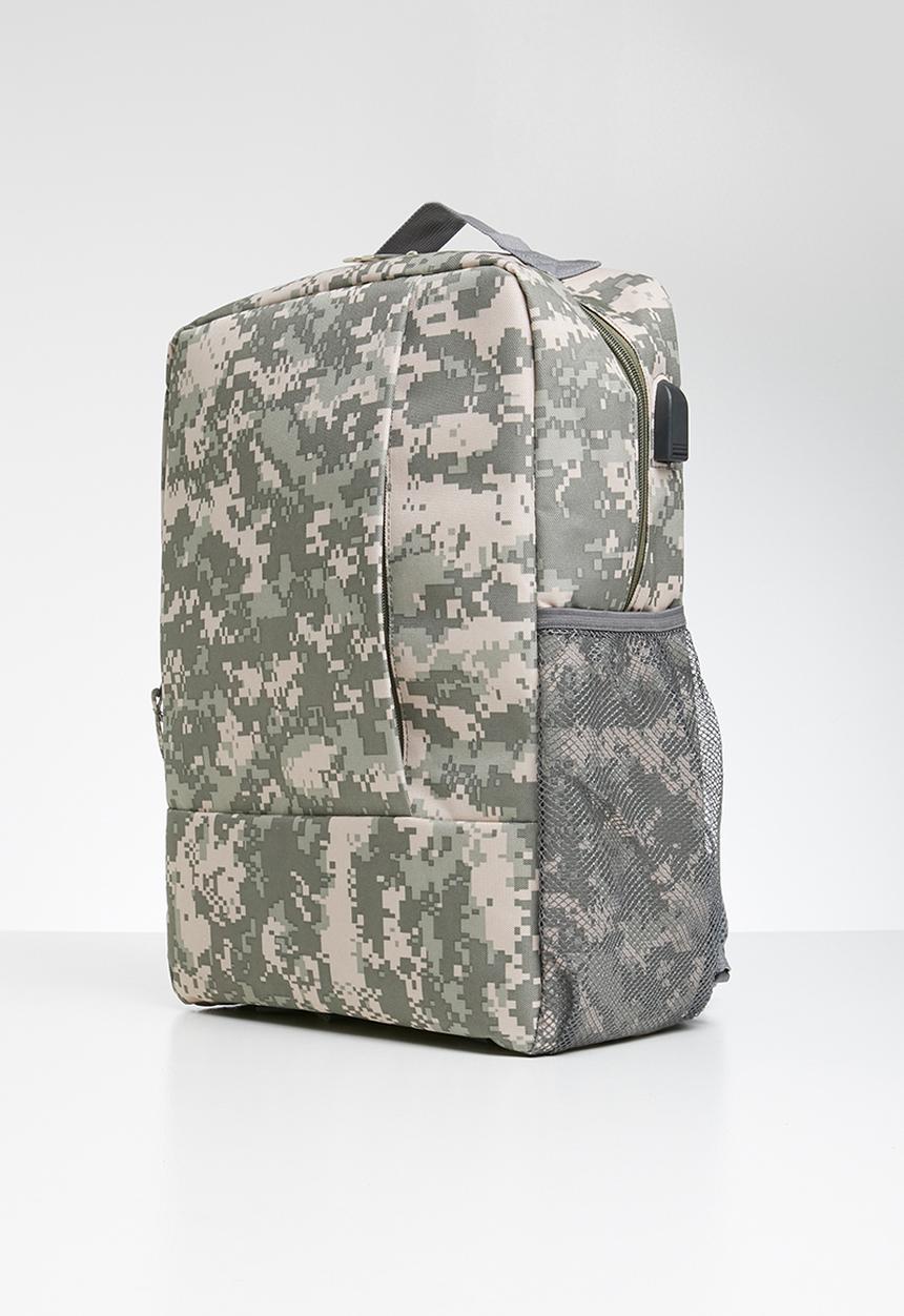 Escape Society - Outdoor camera backpack - beige & khaki green 