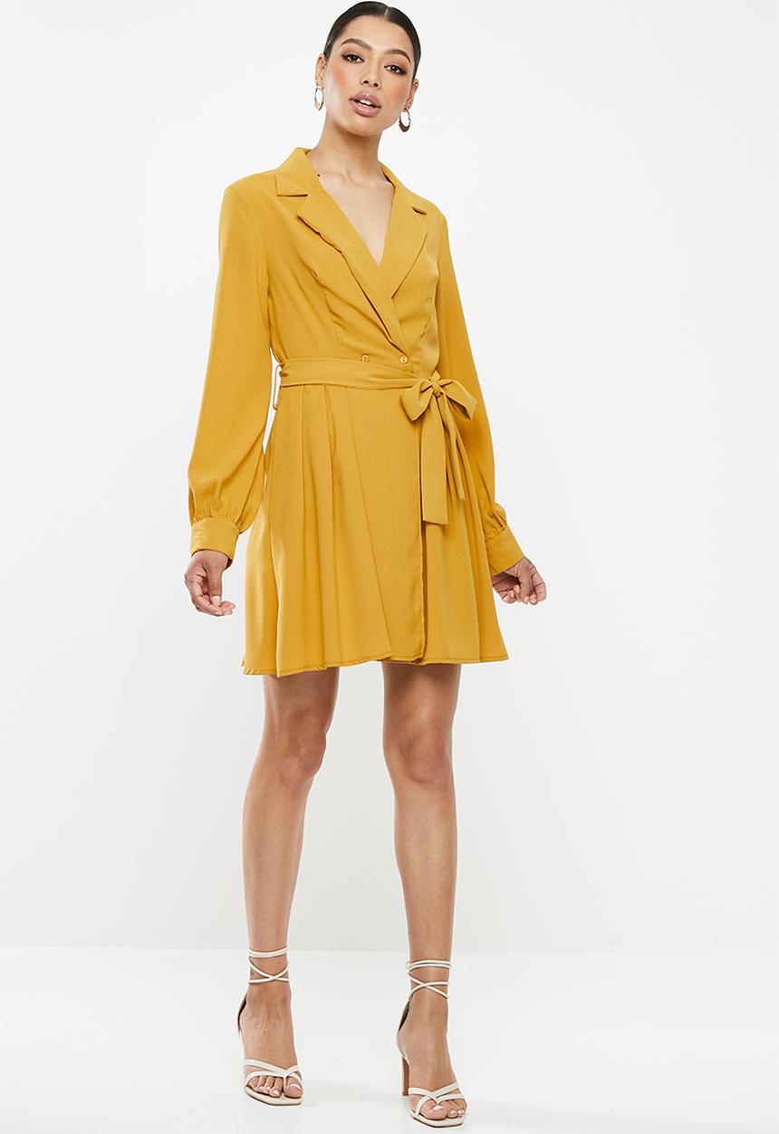 Missguided - Tie belt skater dress - yellow