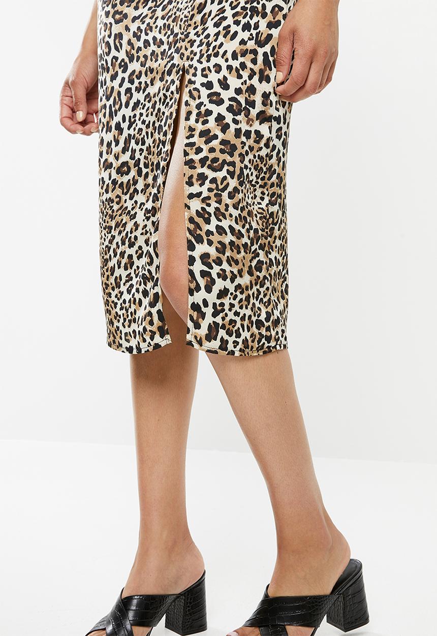 Missguided - Cowl leopard print midi slip dress - brown