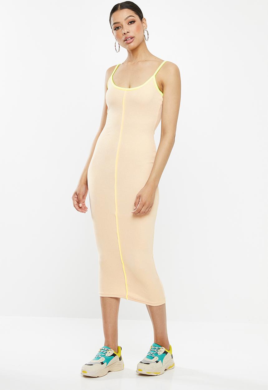 Missguided - Ribbed contrast piping midi dress - beige & green