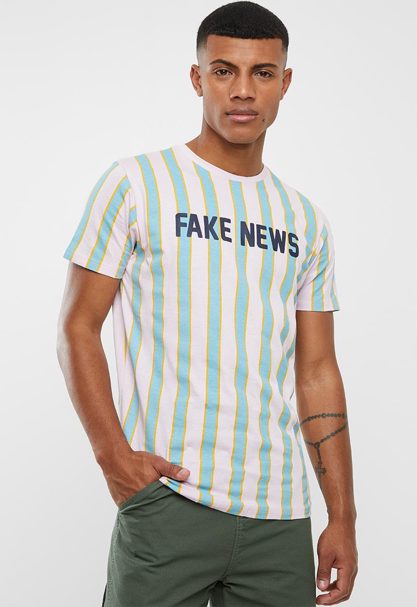Brave Soul - Fake news printed short sleeve tee - multi 