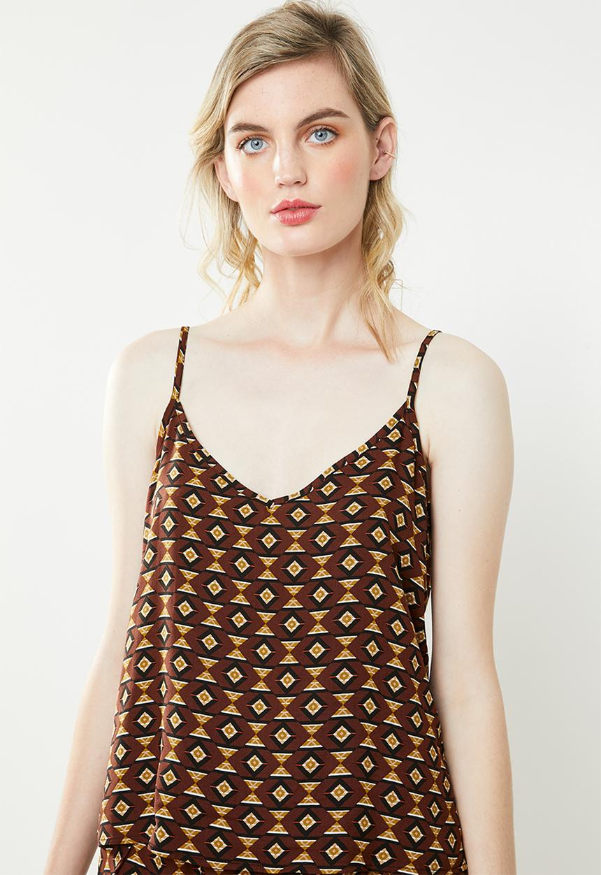 Superbalist - Cami & shorts set - geo print