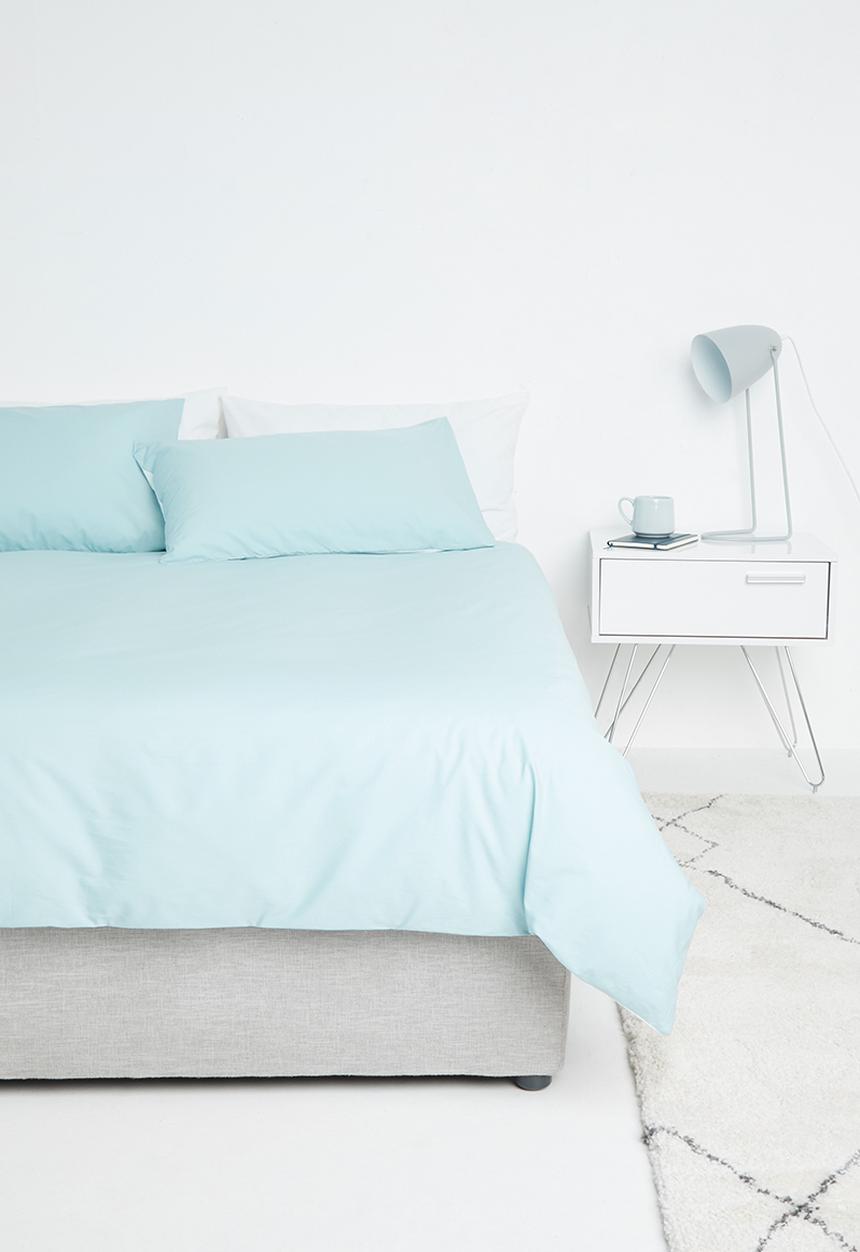 Sixth Floor - 200TC reversible cotton duvet set - duck egg/white