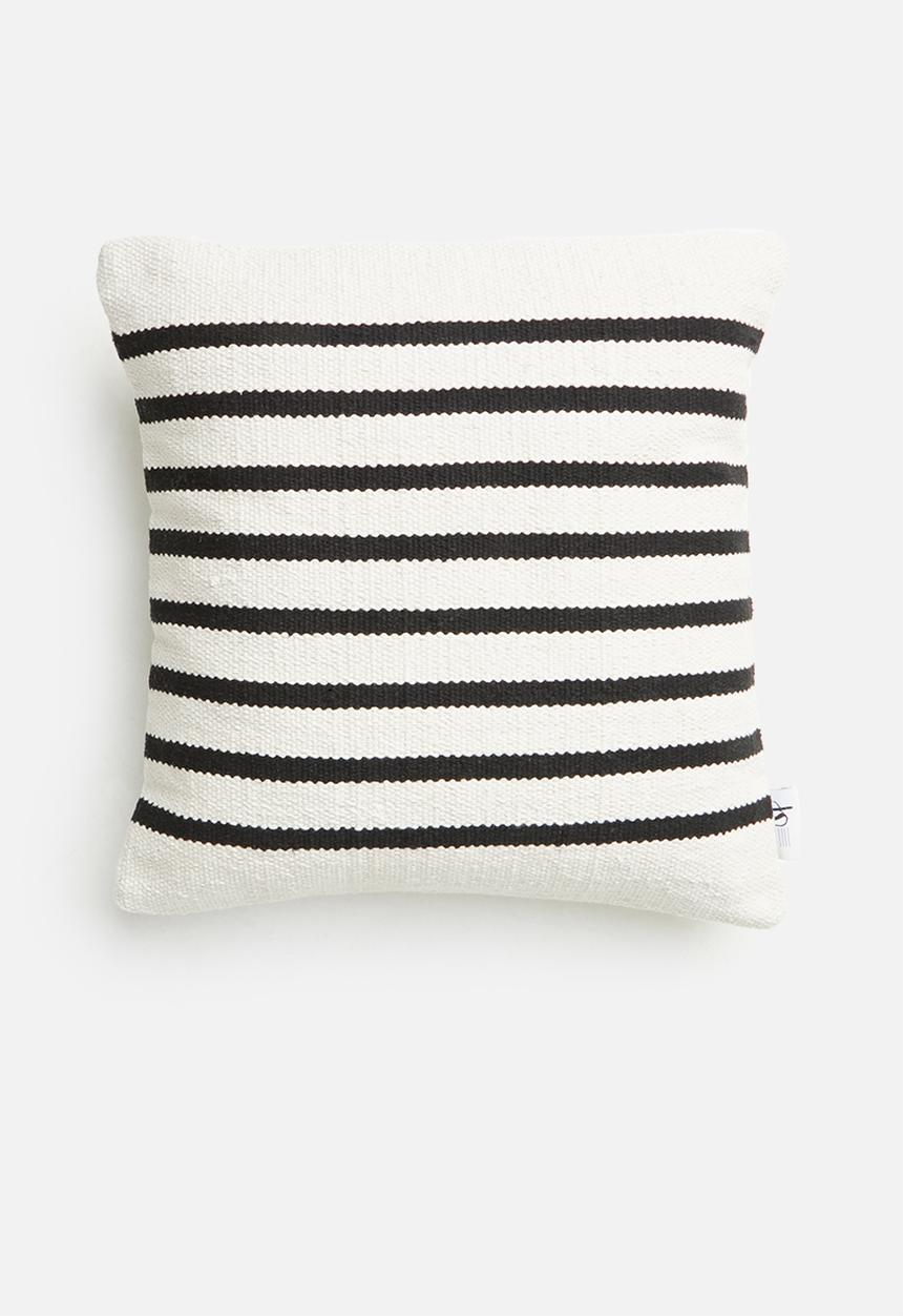 Sixth Floor - Jasp cushion cover - cream & black