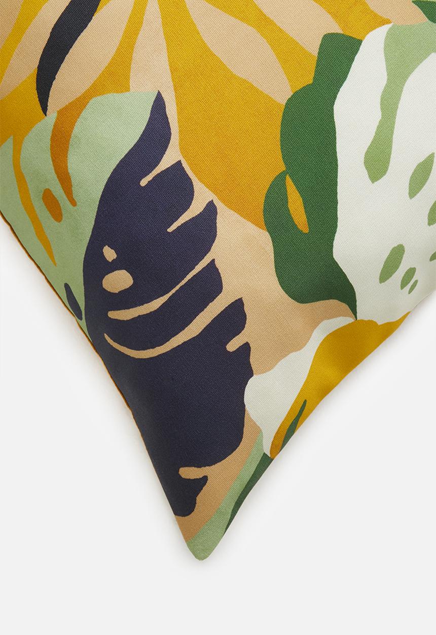 Hertex Haus - Carriacou outdoor cushion cover - macaw