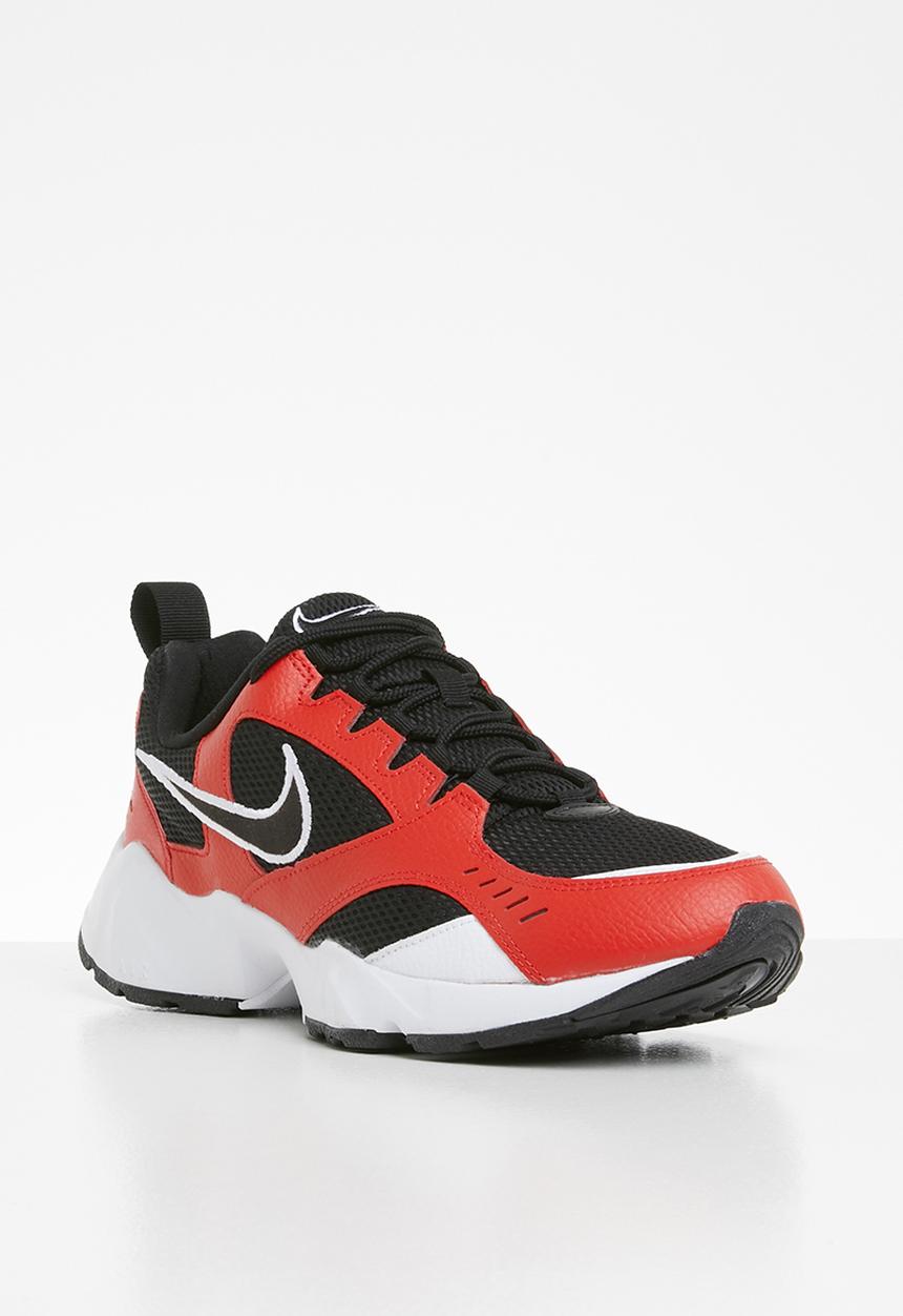 Nike - Air Heights - black/university red-white