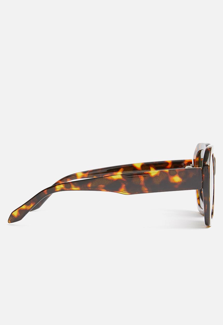 Unknown Eyewear - Mersha sunglasses - brown