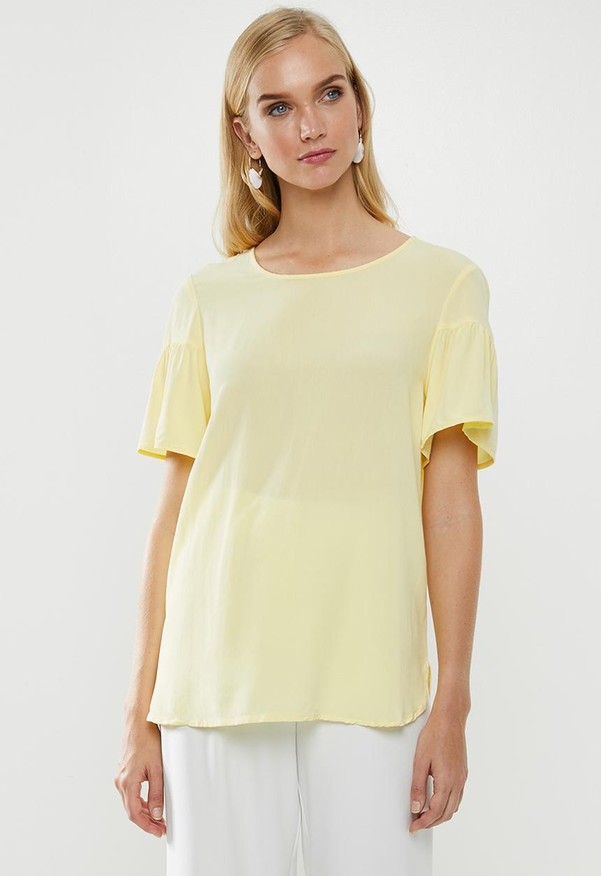 Vero Moda - Bethany button top - yellow