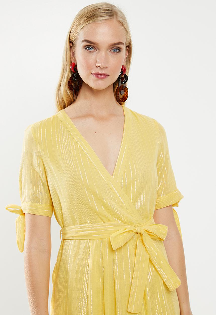 Vero Moda - Lena V-neck dress - yellow 