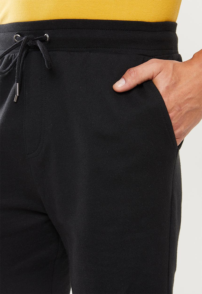 Superbalist - Basic sweat shorts - black