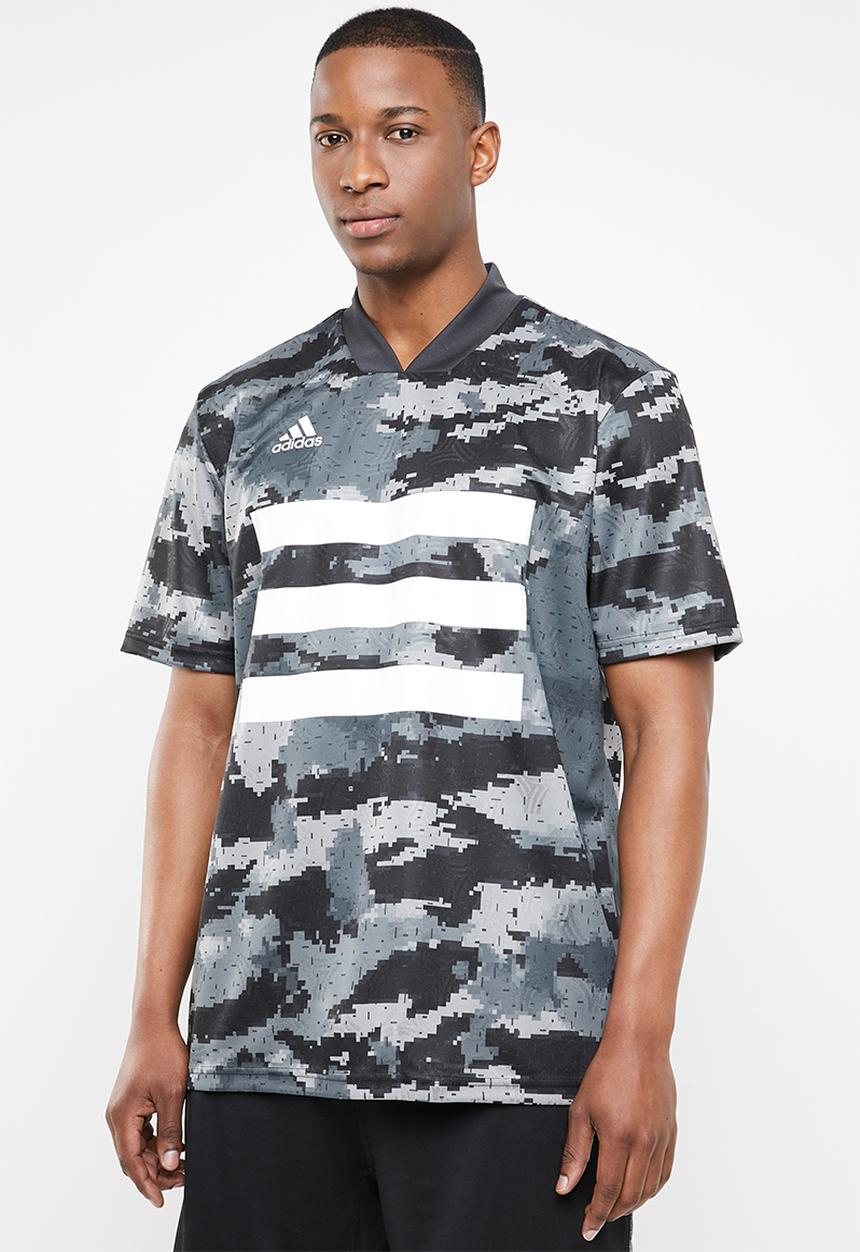 adidas Performance - Tan all over print tee - black & grey