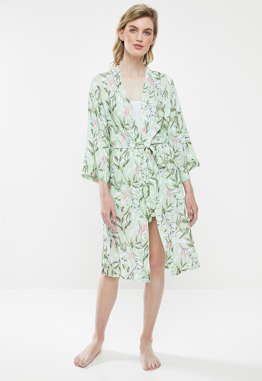 Superbalist - Printed floral robe - green