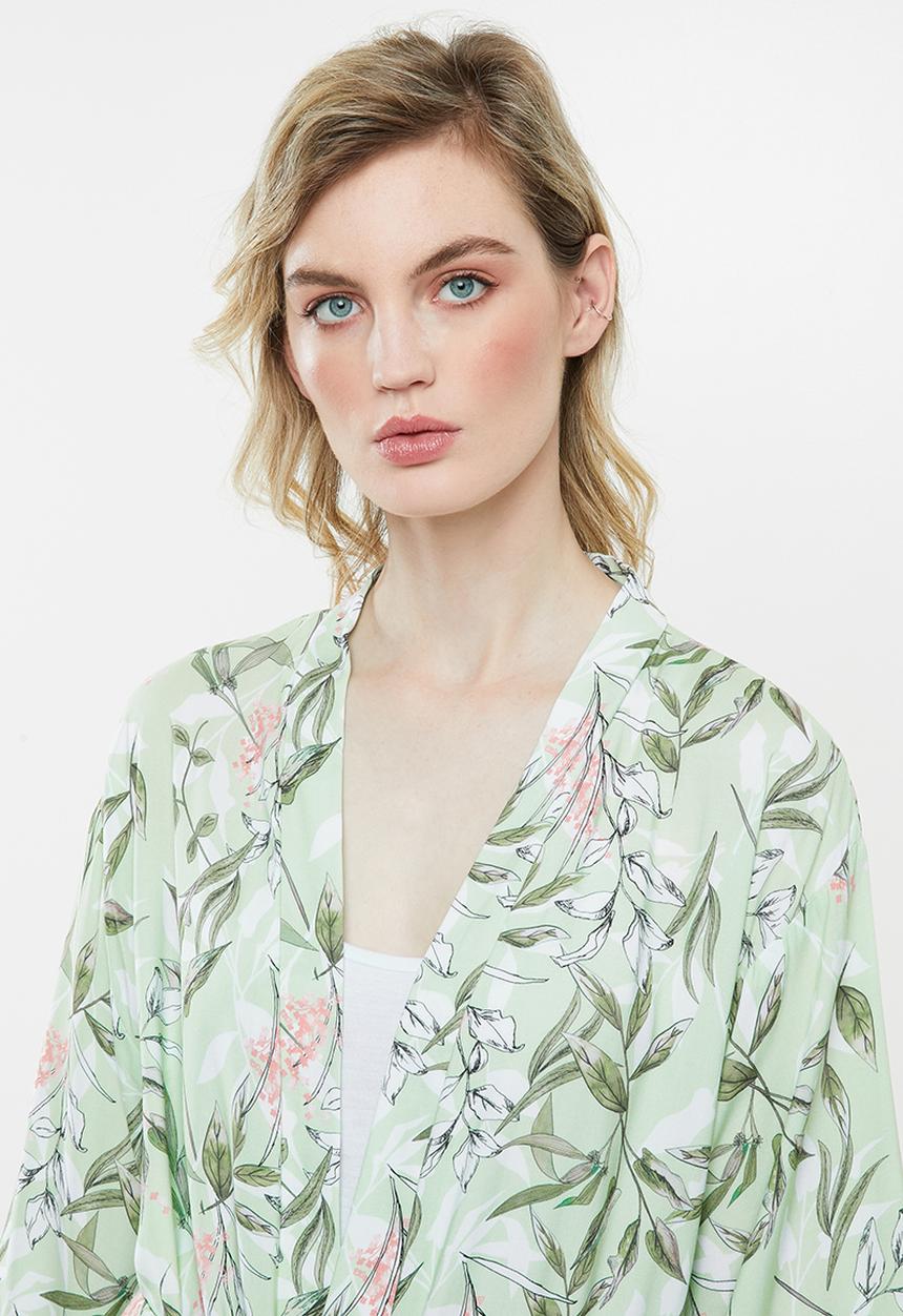 Superbalist - Printed floral robe - green