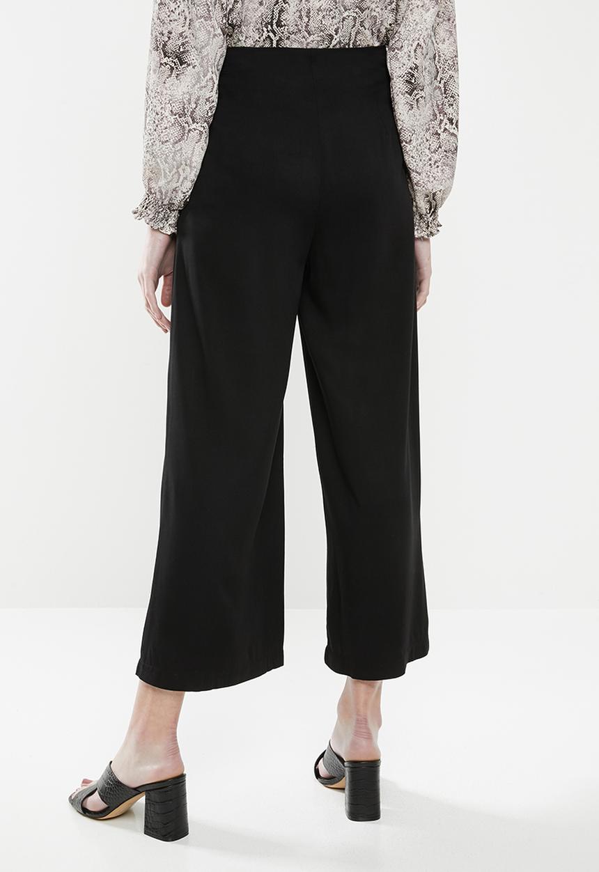 Superbalist - Formal wide leg pants - black
