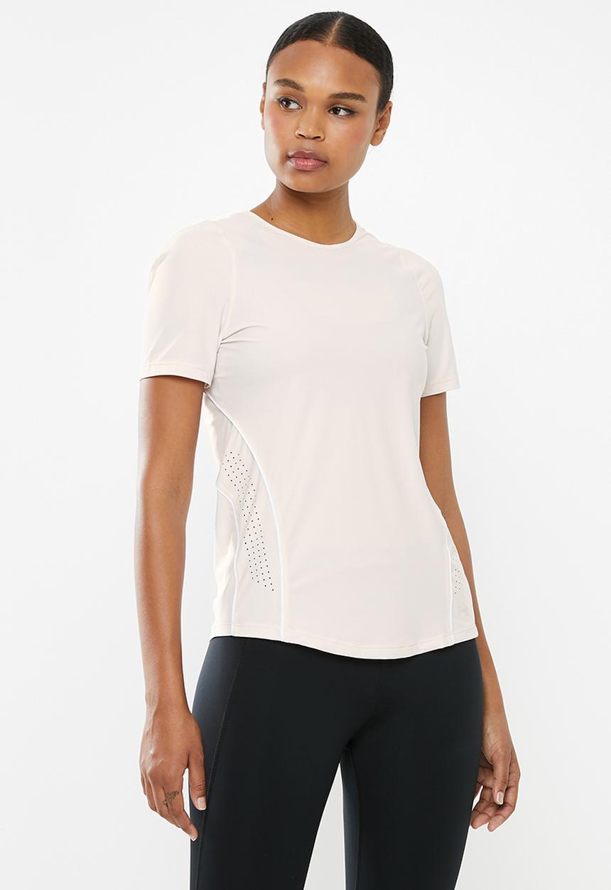 Under Armour - Perpetual titted short sleeve top - pink & white 