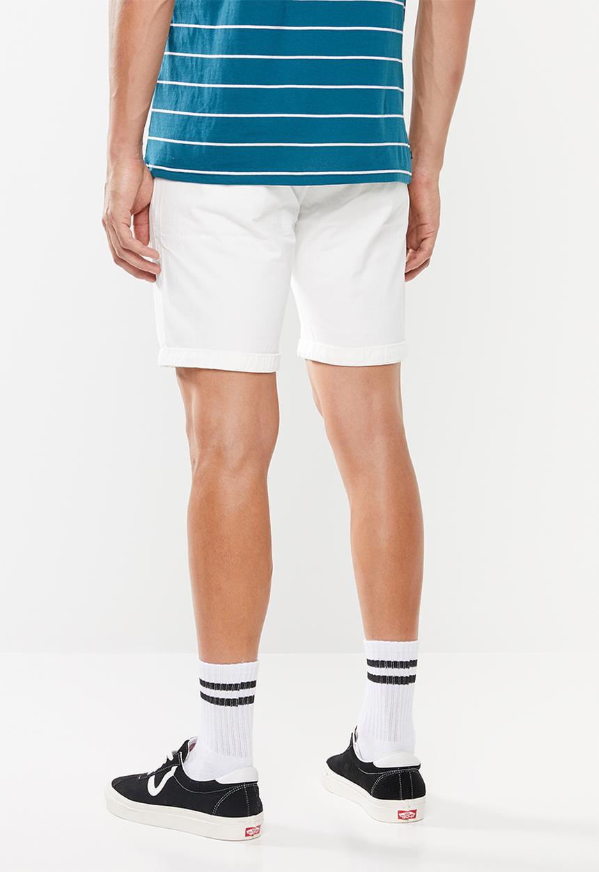 Cotton On - Washed chino shorts - white