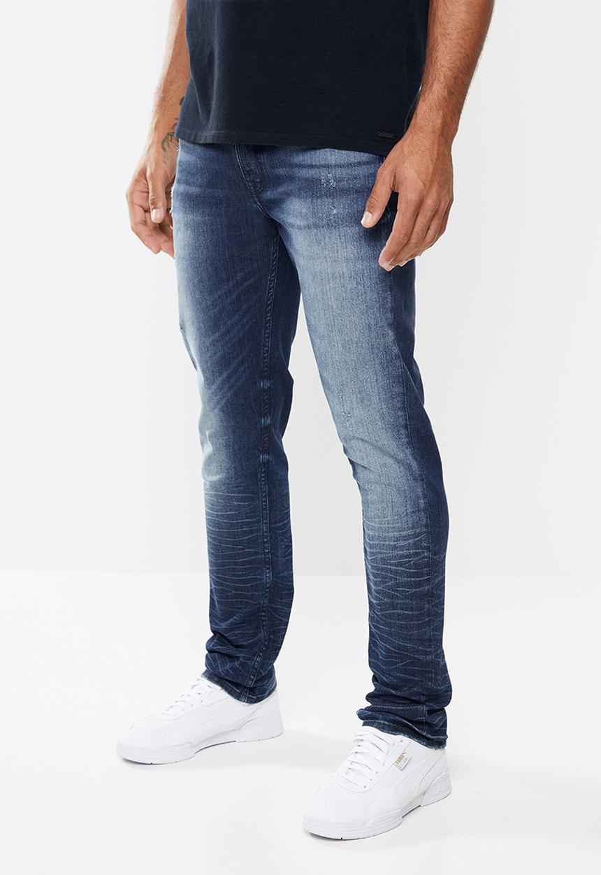 GUESS - Brooklyn slim fit tapered jeans - blue