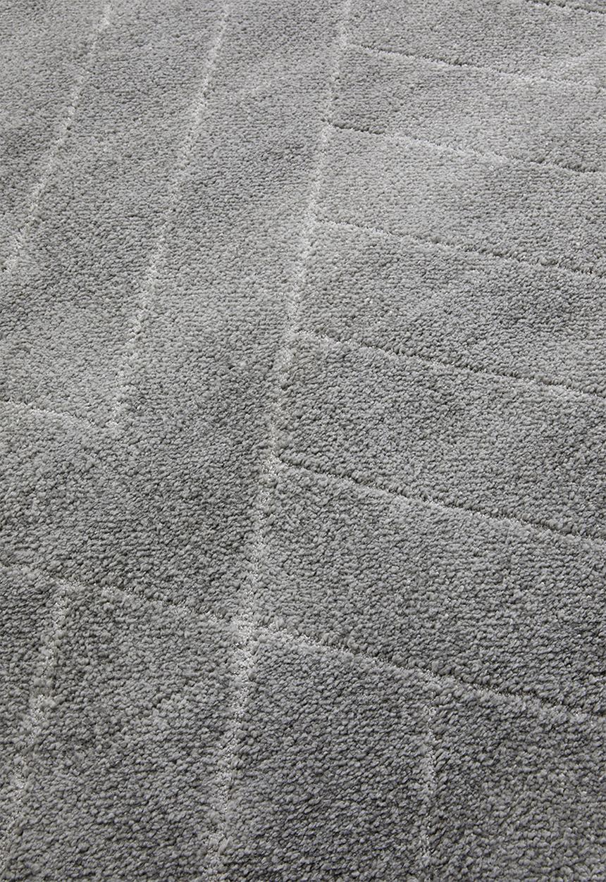 Sixth Floor - Chill rug - dark grey linear