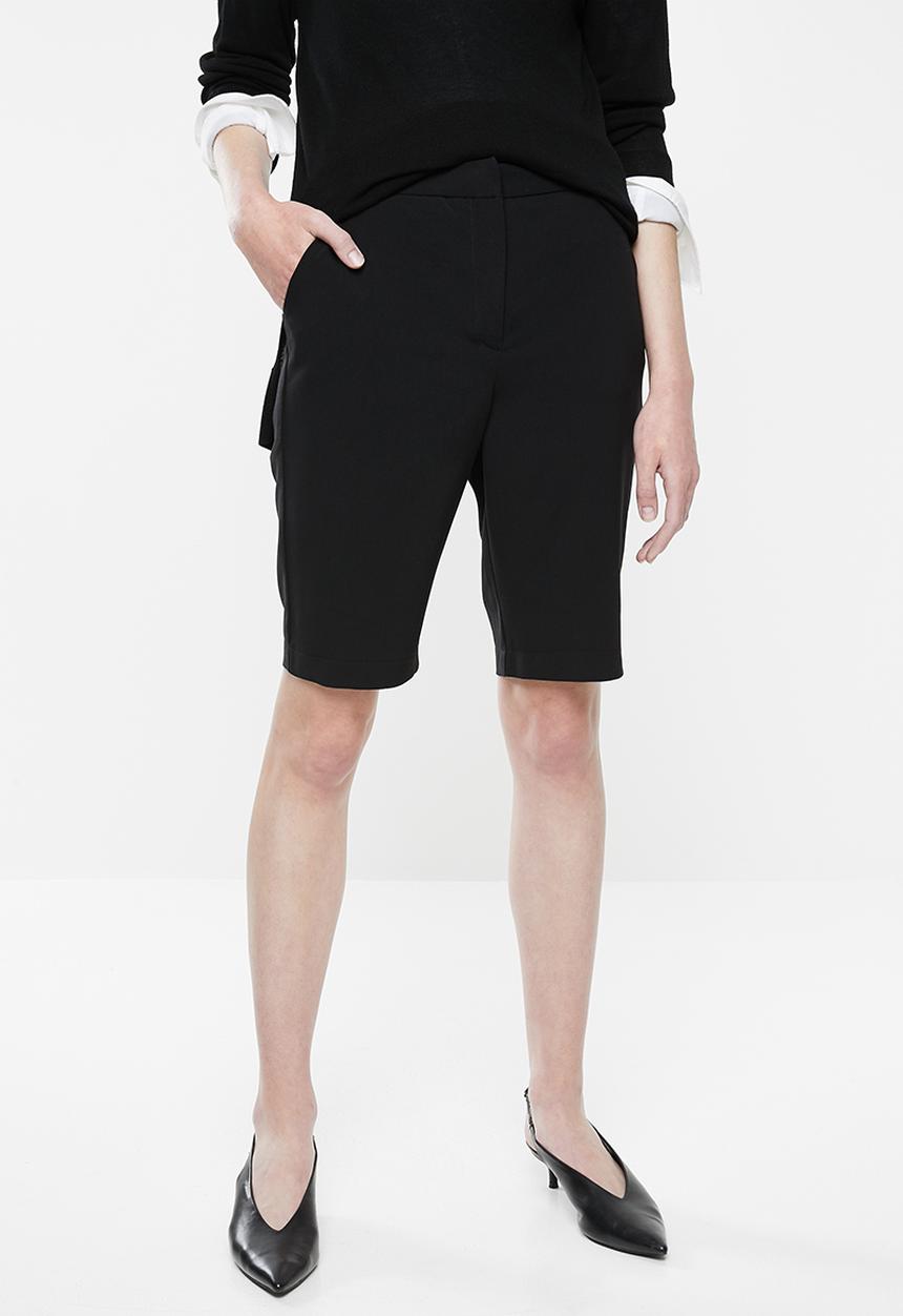 Superbalist - Ladies formal walk shorts - black