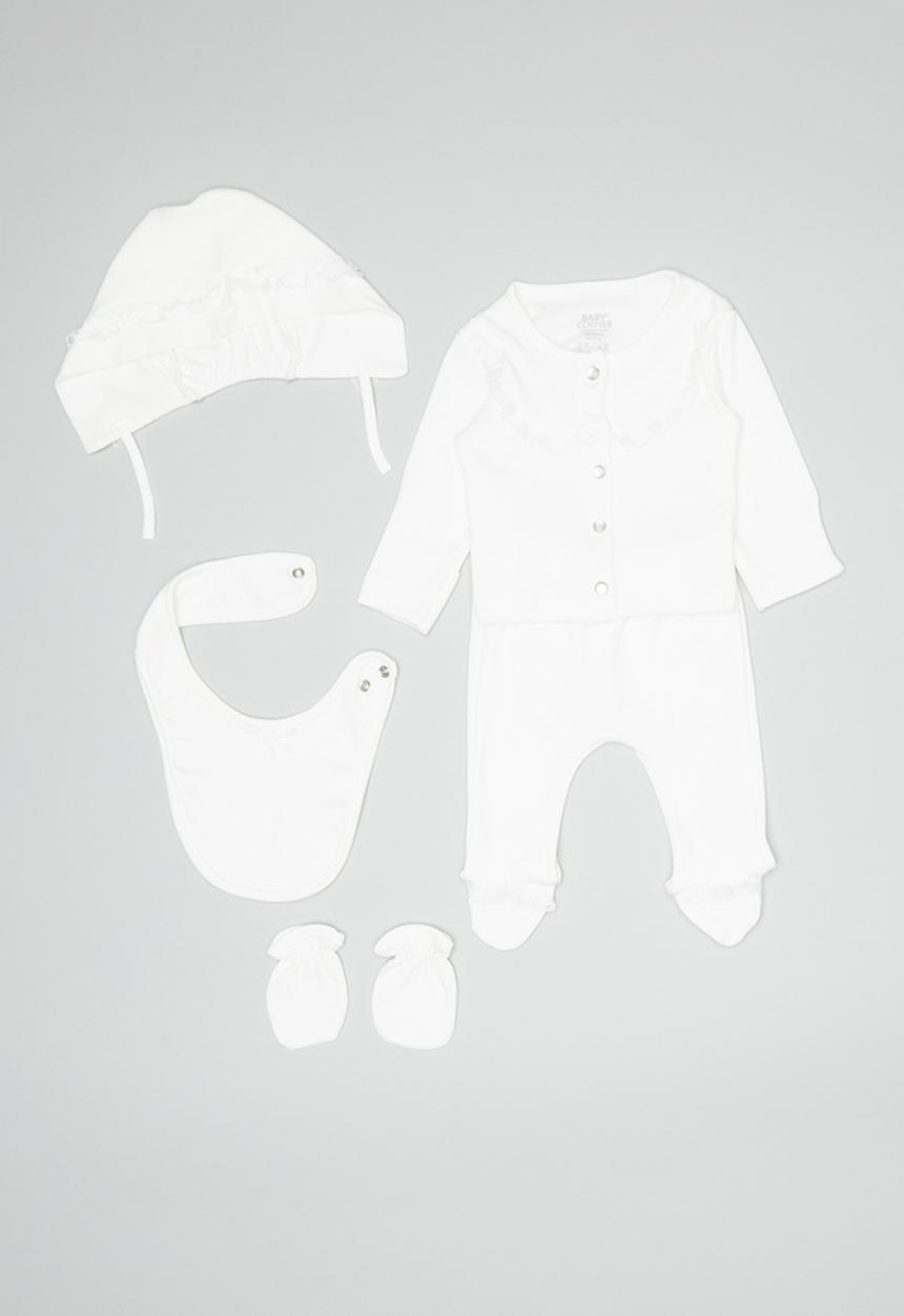 Baby Corner - 5 piece baby essentials gift set - cream