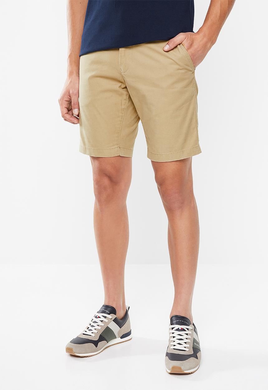 Tommy Hilfiger - Stretch cotton twill shorts - beige