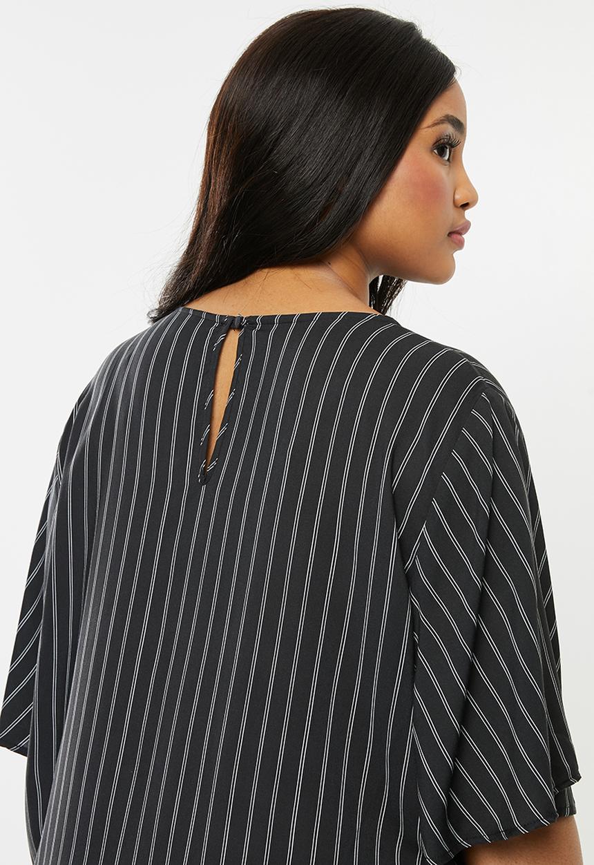 Superbalist - Slit detail tee dress - black & white 