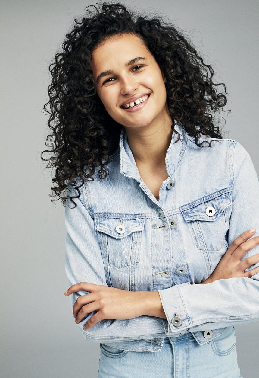 Cotton On - Girlfriend denim jacket - blue