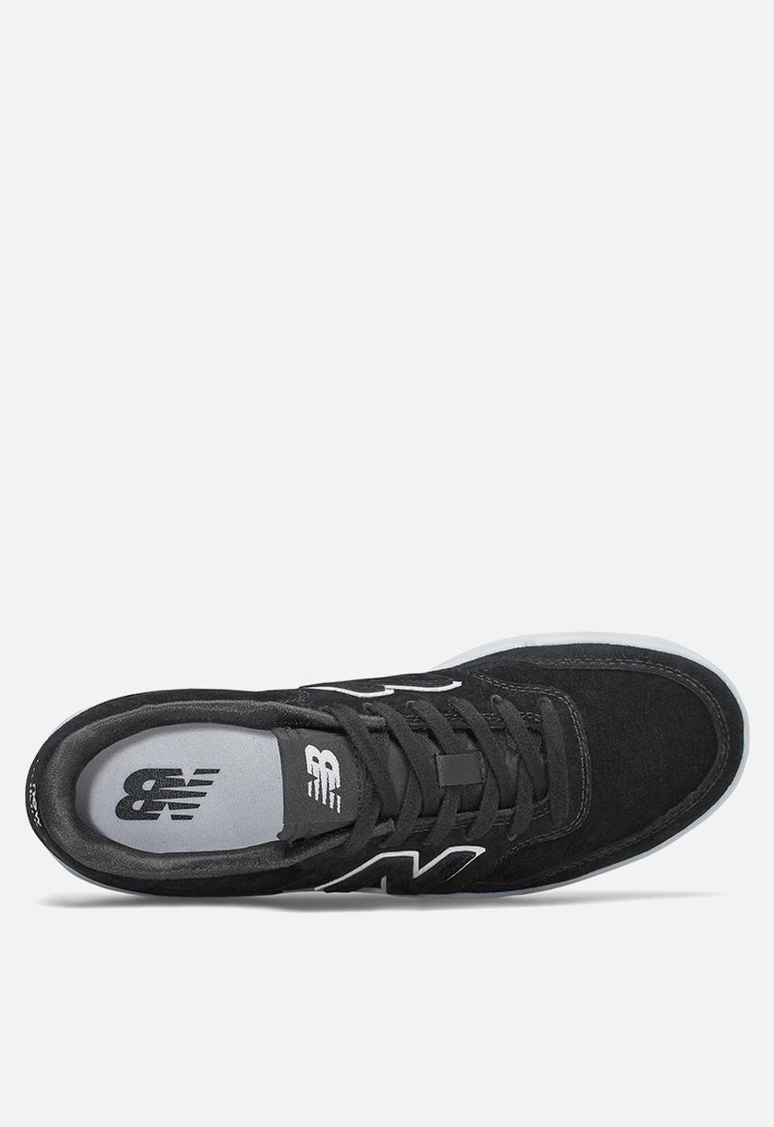 New Balance  - Classic Court - black & white