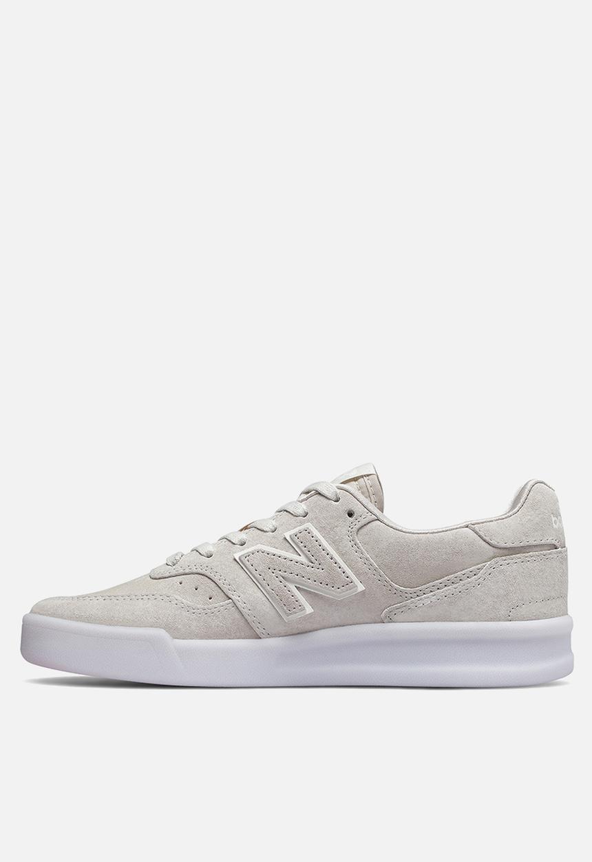 New Balance  - Classic Court - off white
