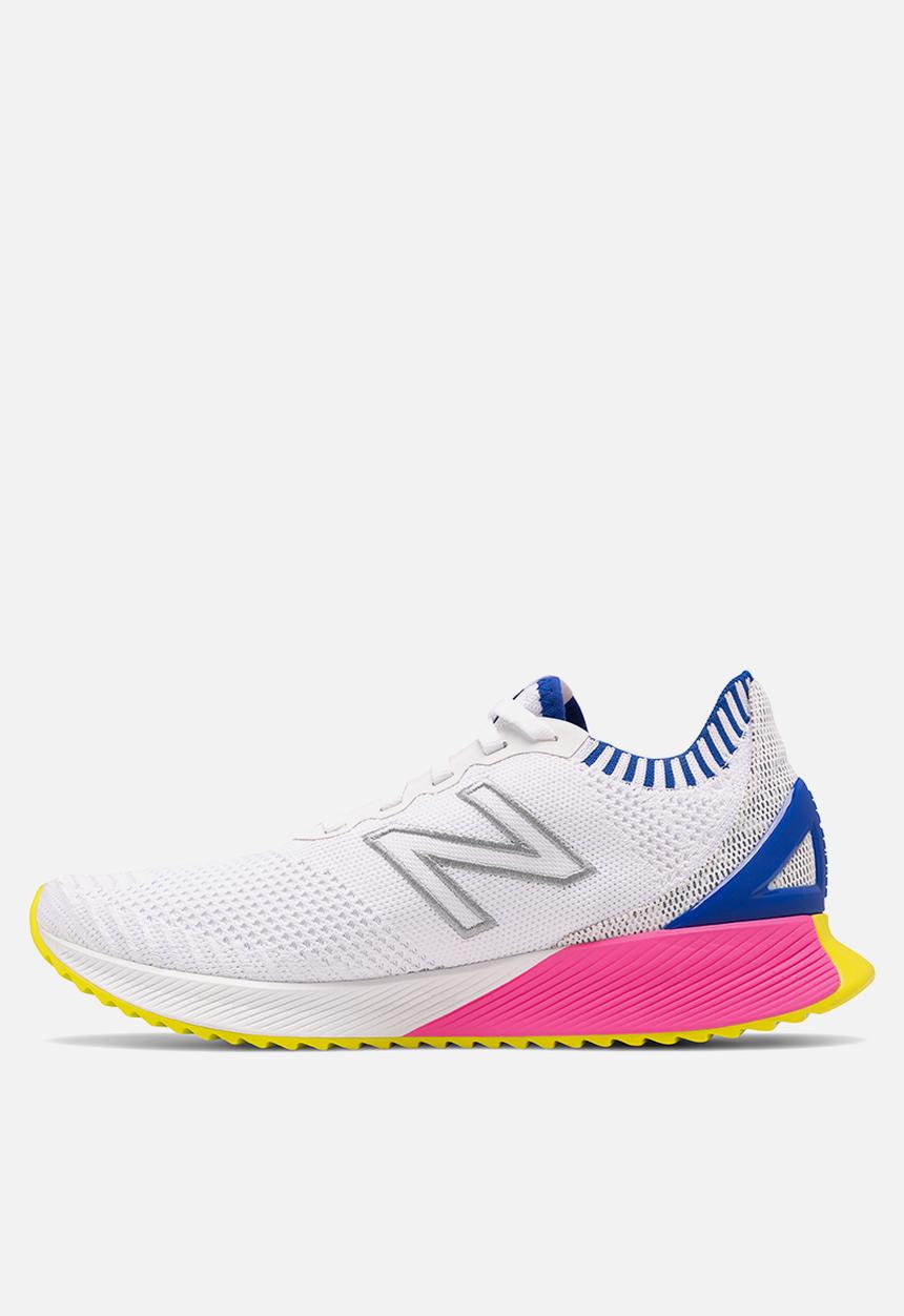 New Balance  - Fuel Cell Echo - white