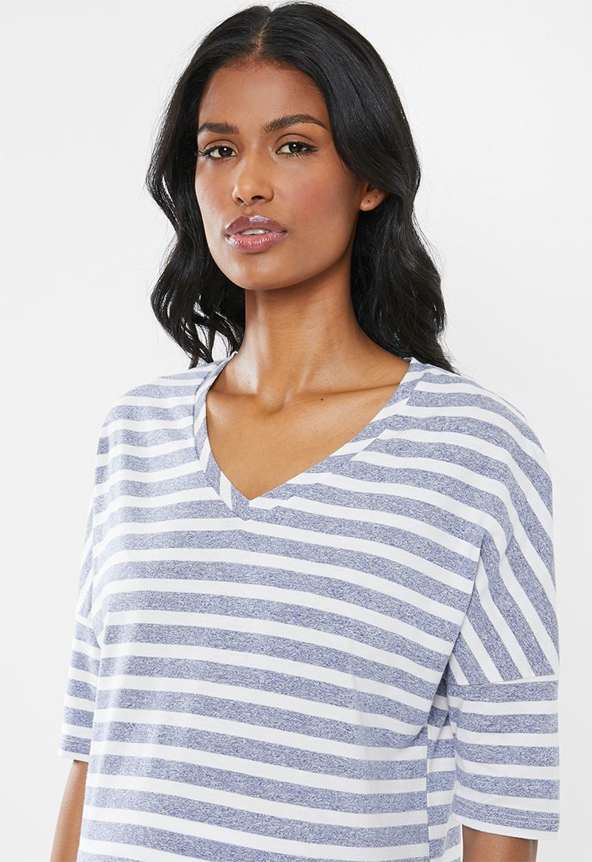 Cherry Melon - Curved hem tee - blue and white