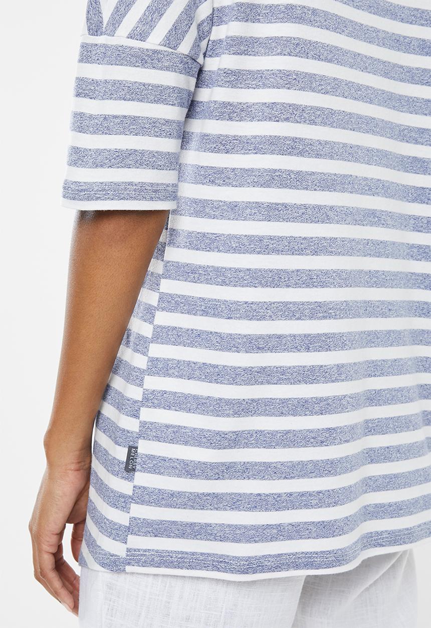 Cherry Melon - Curved hem tee - blue and white