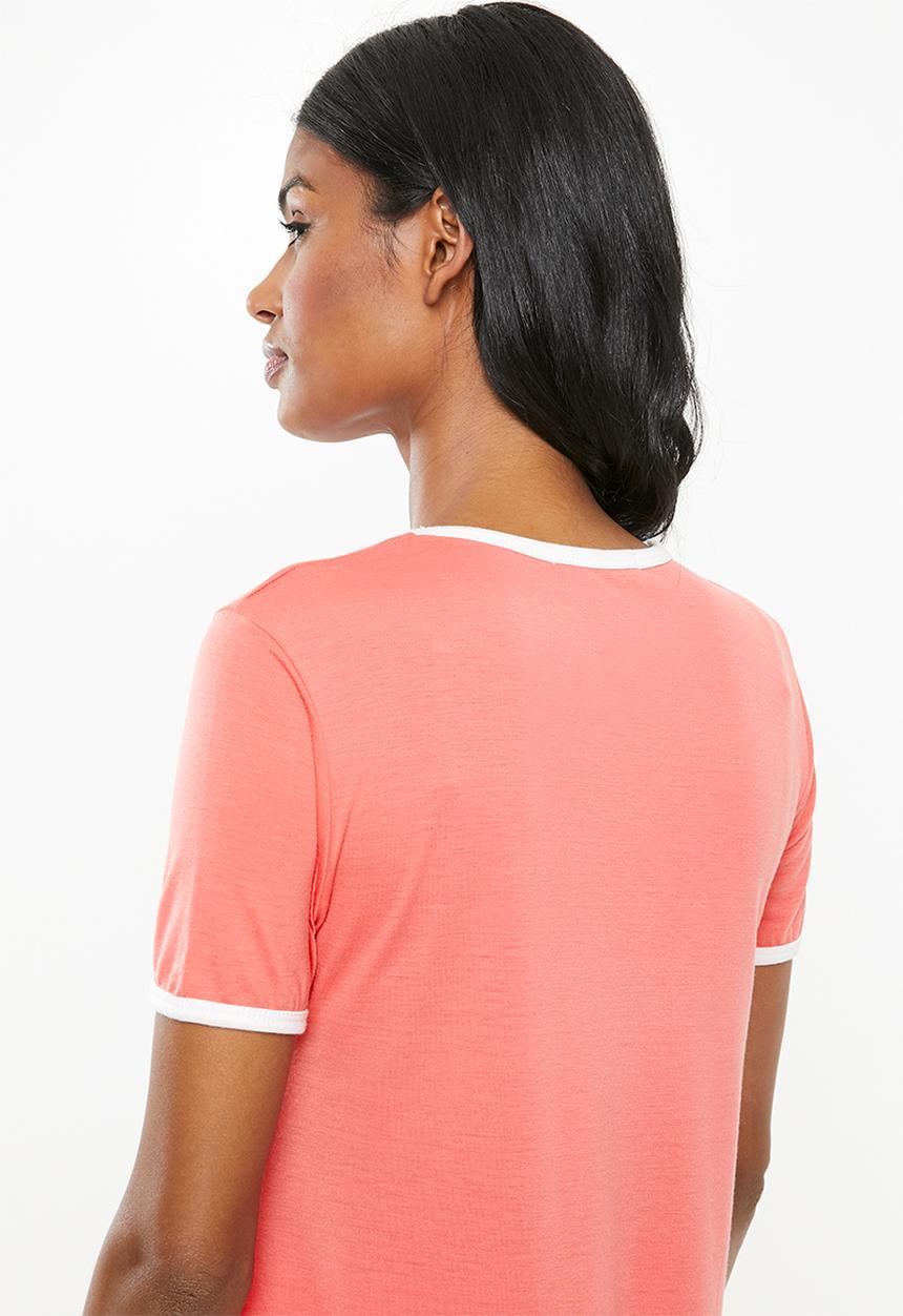 Superbalist - Maternity Contrast tee - lobster with milk