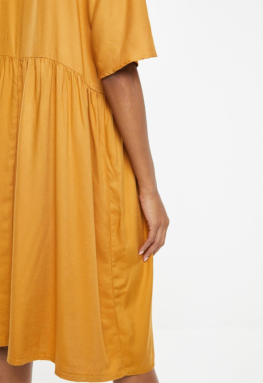 Superbalist - Babydoll dress - yellow
