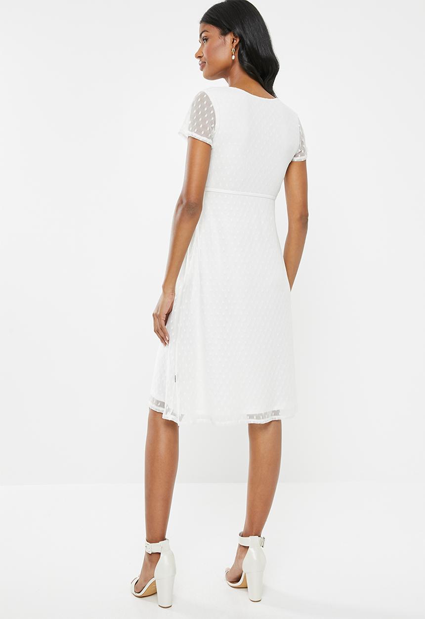 Cherry Melon - Maternity Dot mesh scoopneck dress - white