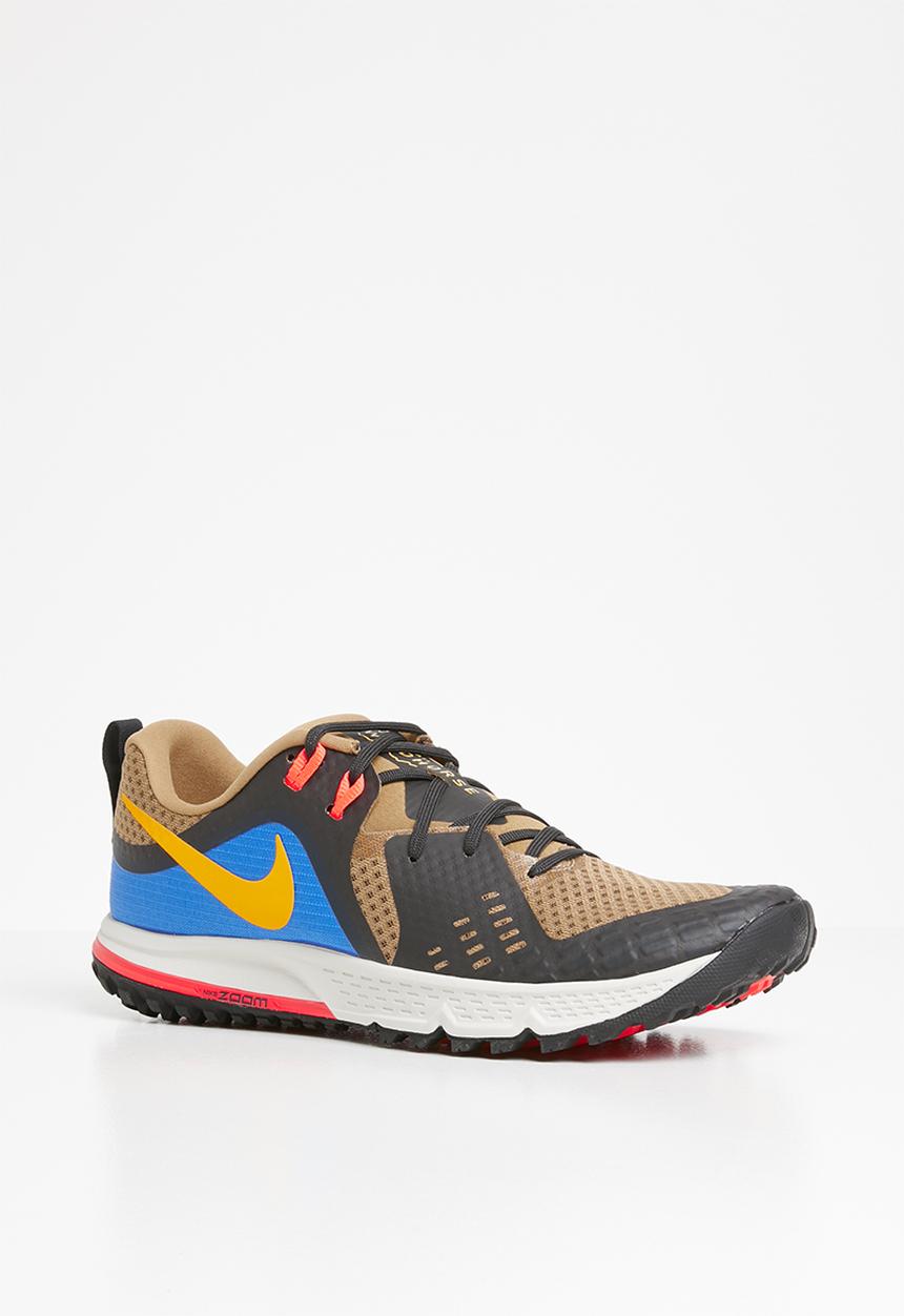 Nike - Air Zoom Wildhorse 5 - beechtree/university gold-off noir